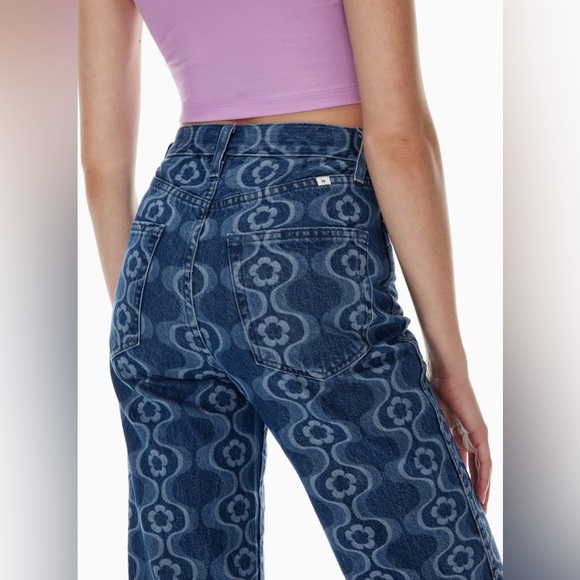 Aritzia Sun-Deh Sunday Best Cowboy Jeans - Picture 3 of 10